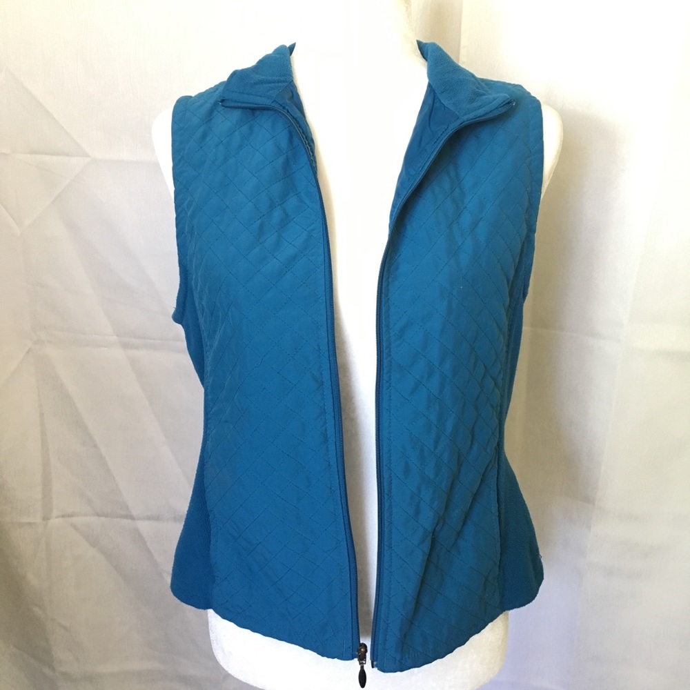 Columbia vest